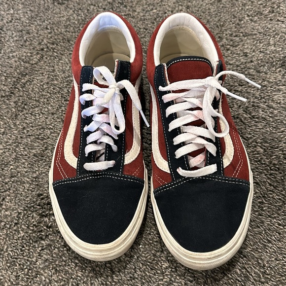 Men’s Vans - Picture 5 of 11